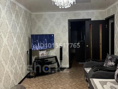 2-комнатная квартира · 46 м² · 2/5 этаж, Майкудук, 15й микрорайон 12 за 10.5 млн ₸ в Караганде, Алихана Бокейханова р-н