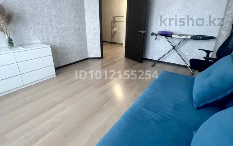 1-комнатная квартира · 60 м² · 5/9 этаж, 10 25 за 120 000 ₸ в Аксае — фото 19