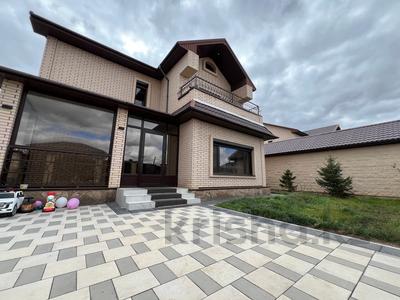 Отдельный дом · 6 комнат · 300 м², Кызылсуат 81 за 1.5 млн 〒