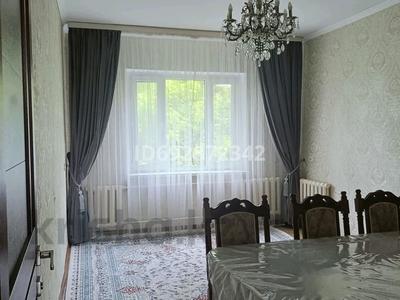 2-бөлмелі пәтер · 52 м² · 4/5 қабат, Айтеке би 30 — Койгелды, бағасы: 17.5 млн ₸ в Таразе