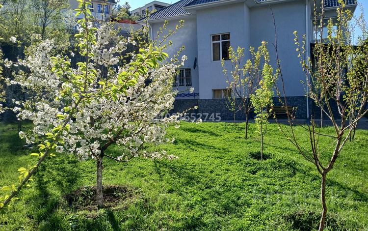 Отдельный дом · 9 комнат · 400 м² · 16 сот., мкр Тау Самал, Мкр Тау Самал ул, Кербулакская — Пересечение ул. Оспанова за 300 млн ₸ в Алматы, Медеуский р-н — фото 2