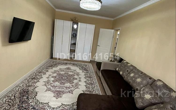 1-комнатная квартира · 42 м² · 2/9 этаж, мкр Нуркент 73 за 250 000 ₸ в Алматы, Алатауский р-н — фото 2