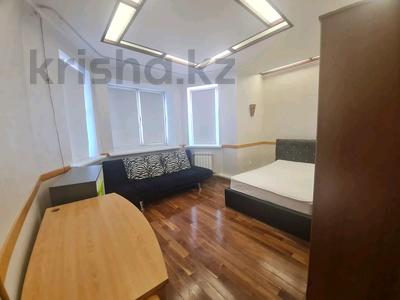 4-бөлмелі пәтер · 150 м² · 16/23 қабат, Кабанбай батыра 87, бағасы: 780 000 〒 в Алматы, Алмалинский р-н