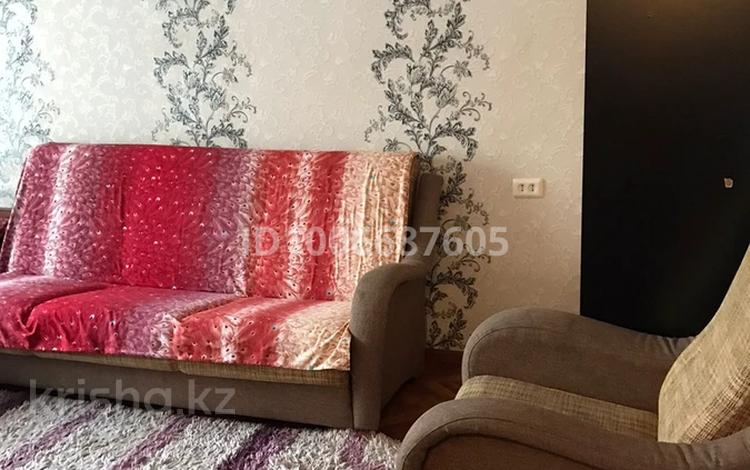 1-комнатная квартира · 36 м² · 2/5 этаж, Кабанбай батыра 43 за 2 000 ₸ в Усть-Каменогорске, Ульбинский — фото 2