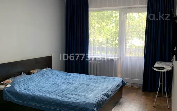 1-комнатная квартира · 55 м² · 4/5 этаж, Мкр коктем 3 13 — Байзакова за 12 000 ₸ в Алматы, Бостандыкский р-н — фото 2