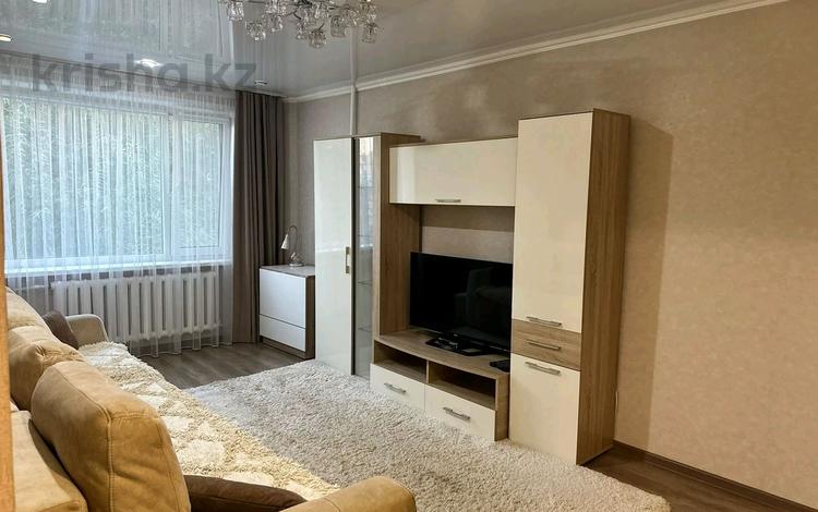 2-комнатная квартира · 52 м² · 4/5 этаж, Абая 34 за 200 000 ₸ в Петропавловске — фото 2
