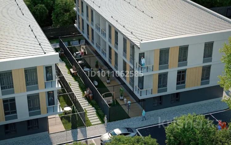 3-комнатная квартира · 69.5 м² · 2/2 этаж, Микрорайон Айжарык 2 за 15 млн ₸ в Алматы — фото 2