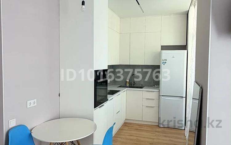 1-комнатная квартира · 38 м² · 17/21 этаж, Кошкарбаева 36 — Сагадат Нурмагамбетов за 250 000 ₸ в Астане, Сарайшык р-н — фото 2
