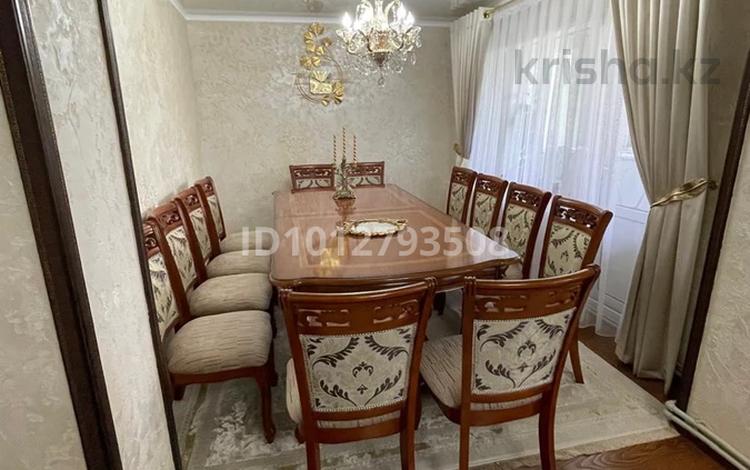 4-бөлмелі пәтер · 92 м² · 5/5 қабат, Желтоксан 12а — Пересечение Момышулы Желтоксан, бағасы: 40 млн ₸ в Шымкенте, Туран р-н — фото 2