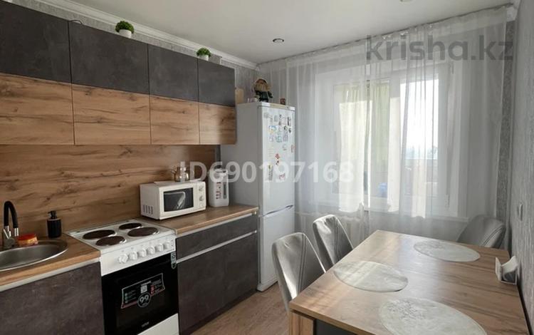 2-комнатная квартира, 53 м², 7/10 этаж, Украинская 101