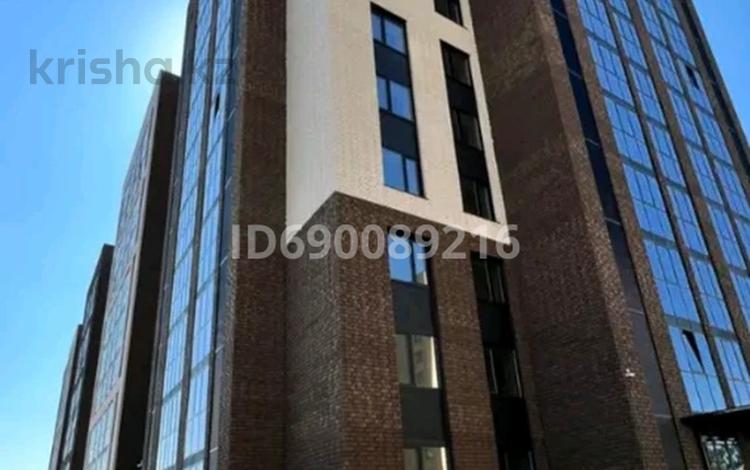 3-комнатная квартира · 74.2 м² · 4/9 этаж, Жабаева 106 — ул Маяковского за 39 млн ₸ в Петропавловске — фото 2