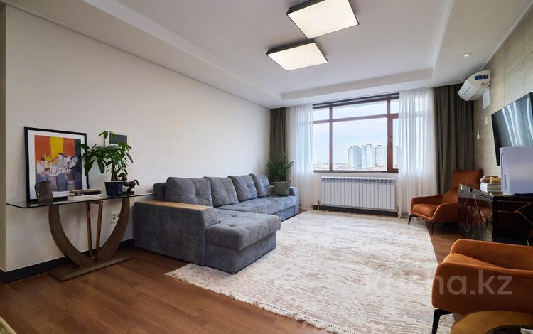 3-комнатная квартира · 129.9 м² · 6/28 этаж, Жумекена Нажимеденова 4 за 98 млн ₸ в Астане, Сарайшык р-н — фото 12