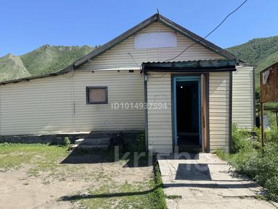 Дүкендер мен бутиктер · 60 м², бағасы: 3 млн ₸ в Асубулак