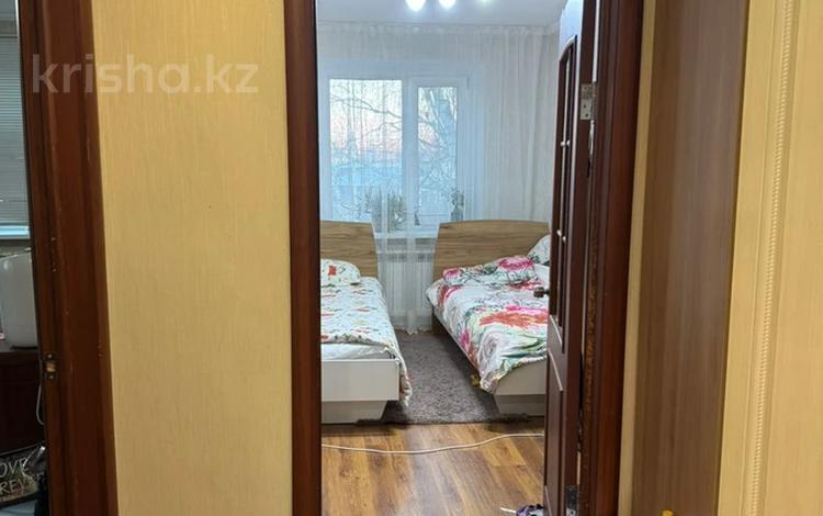 3-бөлмелі пәтер · 60.8 м² · 3/3 қабат, Дорожник 17, бағасы: 22 млн ₸ в  — фото 2