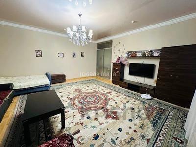 3-бөлмелі пәтер · 141.5 м² · 10/10 қабат, Сарайшык 40 — МИД, Дом Министерств, Байтерек, Парк Жетысу, Школа #66, бағасы: 65.3 млн 〒 в Астане, Есильский р-н