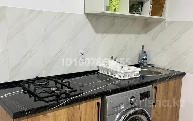 1-бөлмелі пәтер · 35 м², мкр Самал, Нариман Улкенбайулы 65, бағасы: 6 000 ₸ в Атырау — фото 3