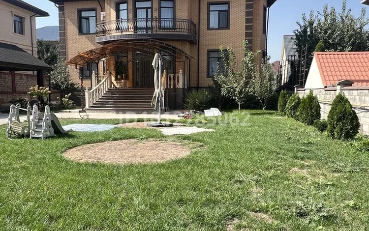 Отдельный дом · 10 комнат · 540 м² · 10 сот., мкр Калкаман-2 за 2.5 млн ₸ в Алматы, Наурызбайский р-н — фото 2
