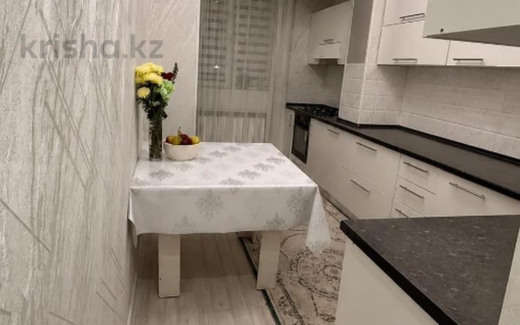 4-бөлмелі пәтер · 91 м² · 5/5 қабат, 28-й мкр 3, бағасы: 22 млн ₸ в Актау — фото 8