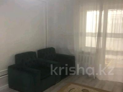 Продажа квартир в Жамбылской обл.: 1-комнатная квартира · 37 м² · 5/5 этаж, Көшек Батыра 35 — Кондитерская Гала.. за 10.3 млн 〒 1-комнатная квартира · 37 м² · 5/5 этаж, Көшек Батыра 35 — Кондитерская Гала.. за 10.3 млн 〒 в Таразе