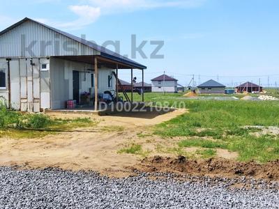 Отдельный дом · 4 комнаты · 60 м² · 10 сот., Акжар плюс за 13.8 млн 〒 в Актобе, СК Акжар-Плюс