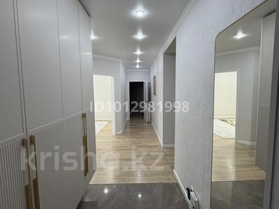 4-бөлмелі пәтер · 115 м² · 9/9 қабат, мкр. Алтын орда, Батыс 2 11Т/1 — Мангілік ел, бағасы: 50 млн ₸ в Актобе