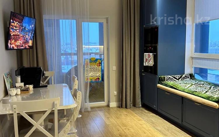 4-бөлмелі пәтер · 140 м² · 6/8 қабат, Мангилик Ел 28, бағасы: 800 000 ₸ в Астане, Есильский р-н — фото 2