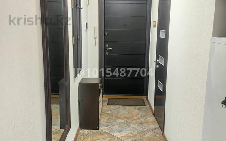 1-бөлмелі пәтер · 35 м² · 3/5 қабат, Байзакова 218 — Кабанбай батыра, бағасы: 250 000 ₸ в Алматы, Алмалинский р-н — фото 2