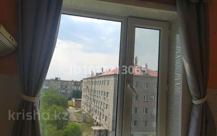 3-бөлмелі пәтер · 58 м² · 5/5 қабат, Независимости 19 — Находится возле цона, бағасы: 8.5 млн ₸ в Сатпаев — фото 2