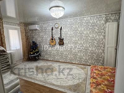 Продажа квартир в Актюбинской обл.: 1-комнатная квартира · 33 м² · 4/4 этаж, Старый город, Старый город 8 марта 4 за 6.5 млн 〒 1-комнатная квартира · 33 м² · 4/4 этаж, Старый город, Старый город 8 марта 4 за 6.5 млн 〒 в Актобе