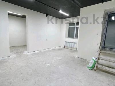 Свободное назначение, офисы, магазины и бутики, склады, салоны красоты, медцентры и аптеки, образование · 110.6 м² за 40 млн ₸ в Астане, Сарайшык р-н