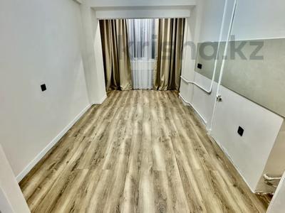 4-комнатная квартира · 76.5 м² · 4/5 этаж, Раимбек за 44.5 млн ₸ в Алматы, Ауэзовский р-н