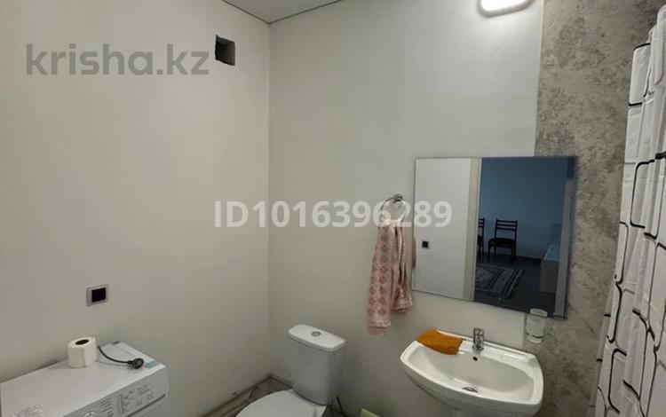 1-комнатная квартира · 42 м² · 7/9 этаж, Квартал 1 2 за 150 000 ₸ в Коянкусе — фото 2
