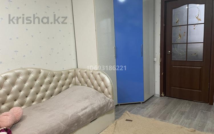 3-комнатная квартира, 62 м², 5/5 этаж, Назарбаева — Абая Назарбаева за 19.5 млн 〒 в Петропавловске — фото 2