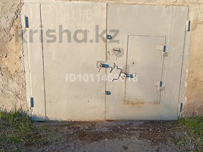 Гараж · мкр Юго-Восток, 29й микрорайон за 300 000 〒 в Караганде, Казыбек би р-н