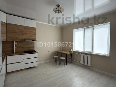 1-бөлмелі пәтер · 50 м² · 9/9 қабат, Алмагүл ш/а. 8, бағасы: 17 млн ₸ в Атырау, мкр. Алмагуль