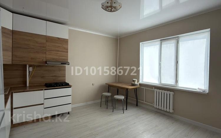 1-бөлмелі пәтер · 50 м² · 9/9 қабат, Алмагүл ш/а. 8, бағасы: 17 млн ₸ в Атырау, мкр. Алмагуль — фото 2