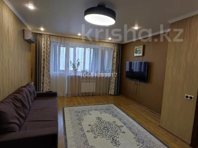 1-комнатная квартира, 42 м², 5/10 этаж, Аксай-5 за 35 млн 〒 в Алматы, Ауэзовский р-н