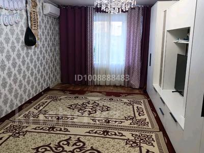 3-комнатная квартира · 64 м² · 5/5 этаж, Сандригайло 60 — 7 микрорайон за 12 млн 〒 в Рудном