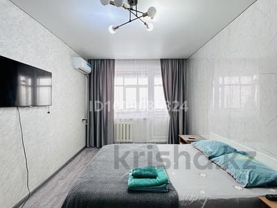 1-комнатная квартира · 33 м² · 5/5 этаж, 9 мкр — Остановка «Маяк» за 2 000 ₸ в Темиртау