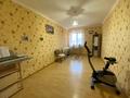 Отдельный дом · 10 комнат · 730.9 м² · 10 сот., Евгения Брусиловского 1 за 157 млн ₸ в Актобе — фото 15