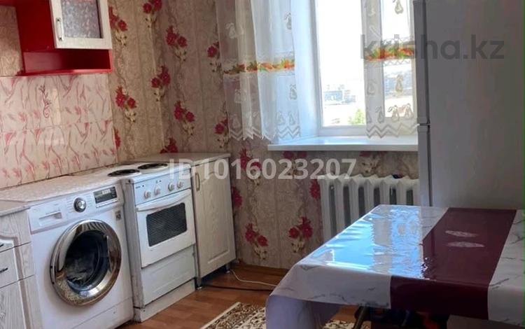 2-комнатная квартира · 56 м², Ибраева — Шакарим Ибраева за 270 000 ₸ в Семее — фото 2