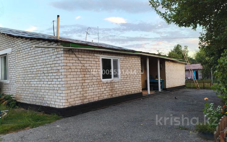 Отдельный дом · 4 комнаты · 100 м² · 25 сот., Хасенова 59 1 за 18 млн 〒 в Урджаре — фото 2