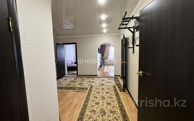 Отдельный дом · 3 комнаты · 120 м² · 10 сот., Қазығұрт 127 — Вдоль дороги за 26 млн 〒 в Кояндах — фото 2