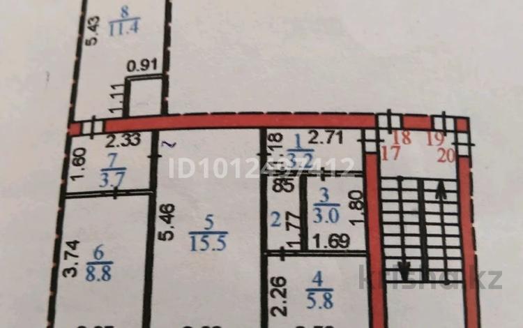 3-бөлмелі пәтер · 53.7 м² · 2/3 қабат, Пришахтинск, Зелинского 1, бағасы: 14 млн ₸ в Караганде, Алихана Бокейханова р-н — фото 18