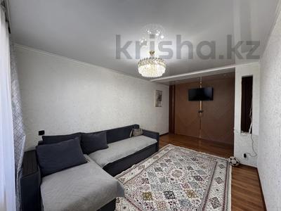 3-комнатная квартира · 62 м² · 3/5 этаж, мкр Юго-Восток, Муканова — Университетская за ~ 19 млн ₸ в Караганде, Казыбек би р-н