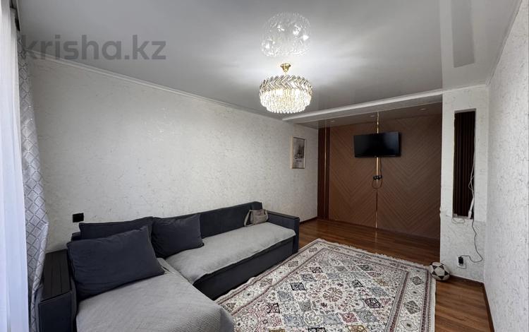 3-комнатная квартира · 62 м² · 3/5 этаж, мкр Юго-Восток, Муканова — Университетская за ~ 19 млн ₸ в Караганде, Казыбек би р-н — фото 2