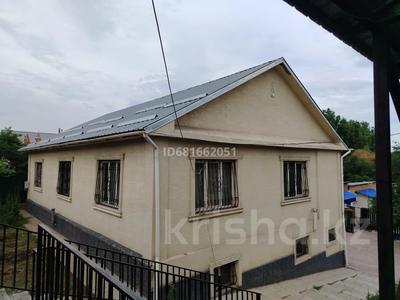 Отдельный дом · 7 комнат · 270 м² · 16 сот., Омарова 11 за 76 млн ₸ в Жалпаксае