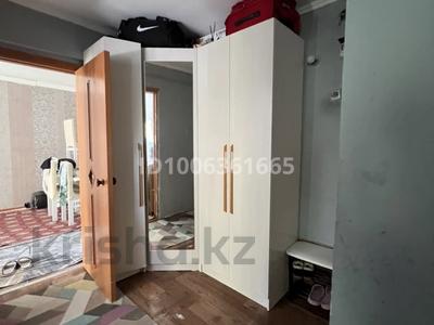 2-комнатная квартира · 56 м² · 1/5 этаж, Карла Маркса 36 за 6 млн 〒 в Шахтинске