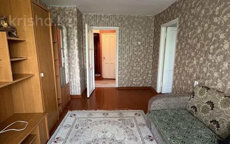 2-комнатная квартира · 39.7 м² · 3/5 этаж, 35 й квартал 3 — 35 квартал за 14.9 млн ₸ в Семее — фото 2
