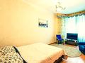 2-комнатная квартира, 54 м², 2/5 этаж посуточно, Алии Молдагуловой за 8 000 〒 в Уральске — фото 2